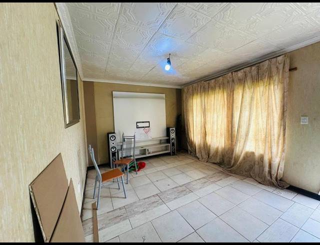 4 BEDROOM HOUSE FOR SALE IN BRAKPAN NORTH